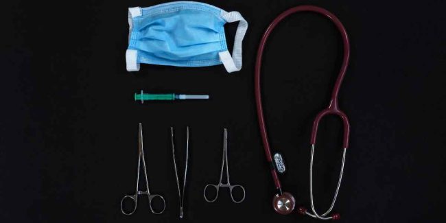 The best respirator mask for smoke and dust